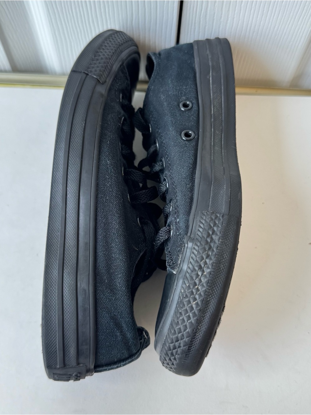 Converse Chuck Taylor All Star Low Top 7 Womens 5 Mens Black Sneakers - Picture 4 of 7